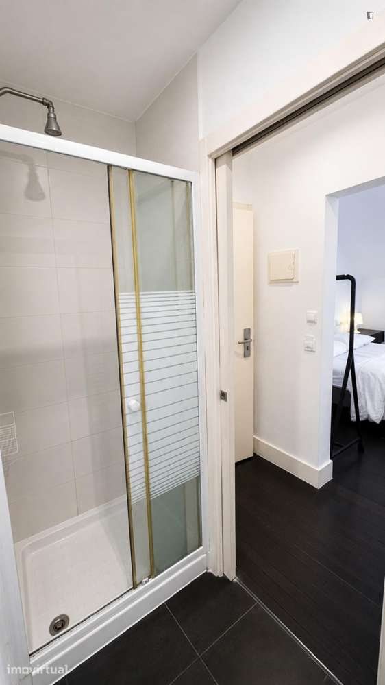 Quarto - localizado em Baixa Lisbon - Grande imagem: 2/14