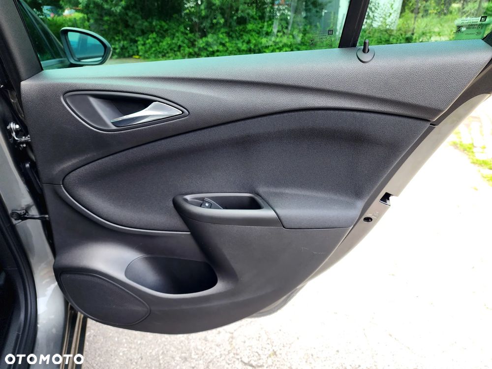 Opel Astra 1.4 Turbo Start/Stop Edition - 40