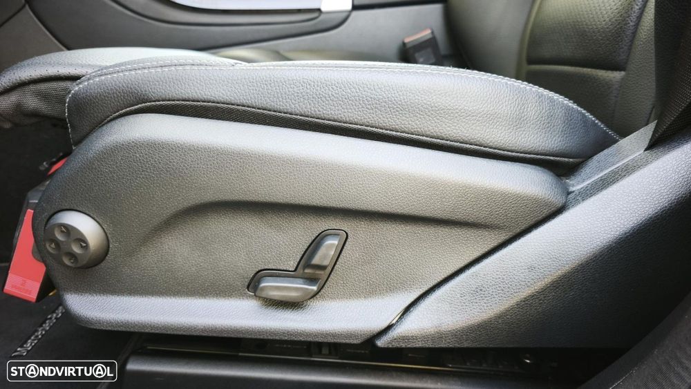 Mercedes-Benz GLC 300 de Coupe 4Matic 9G-TRONIC Exclusive - 24