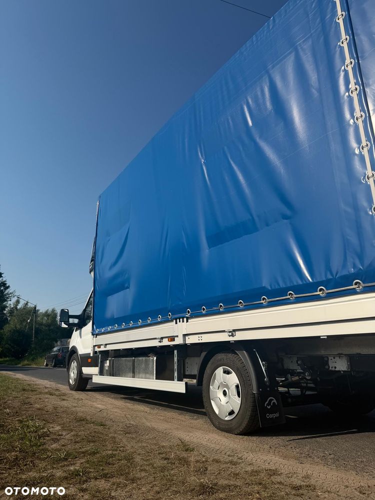 Ford Transit - 11