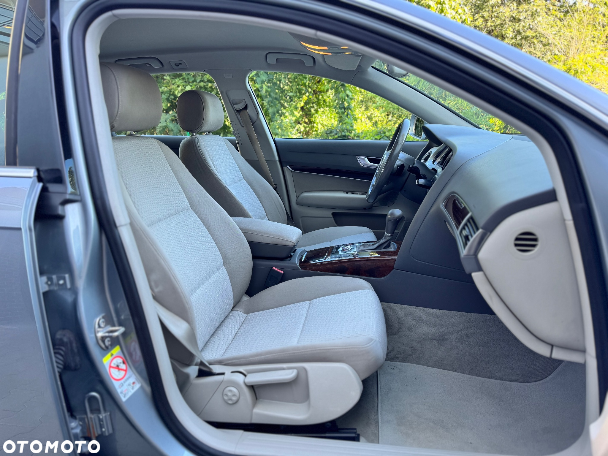 Audi A6 - 12