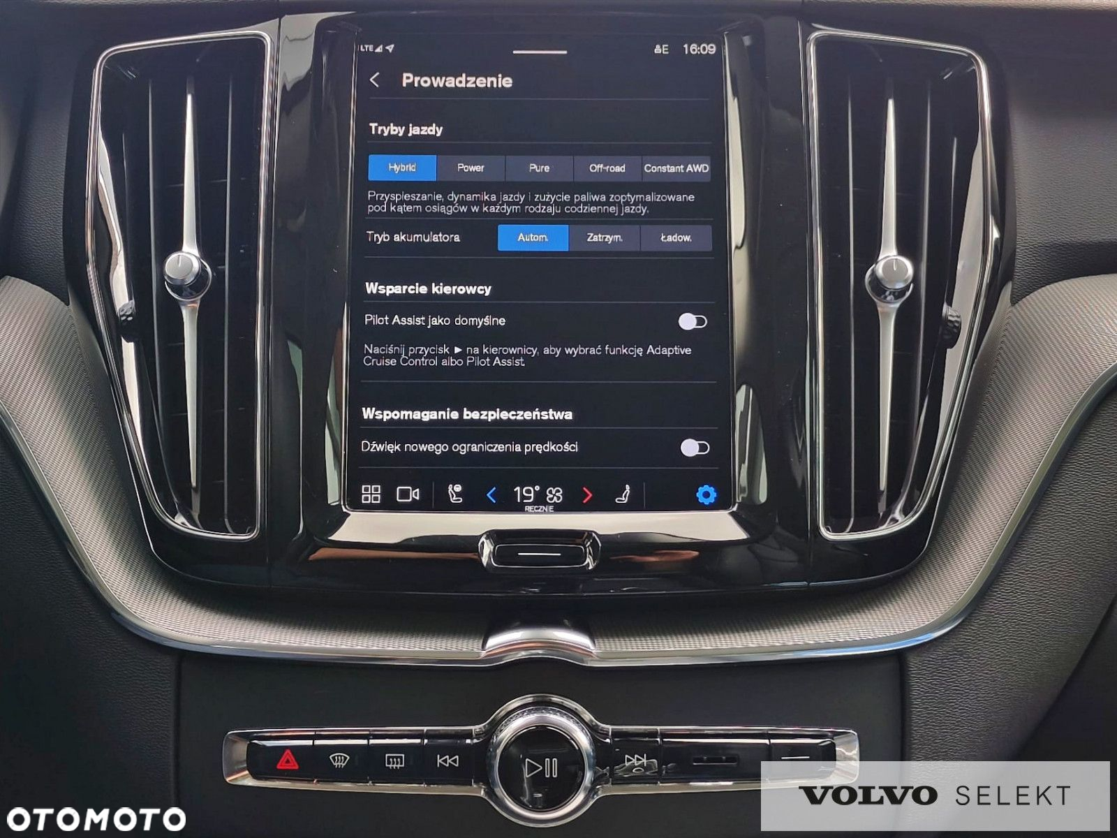 Volvo XC 60 - 25