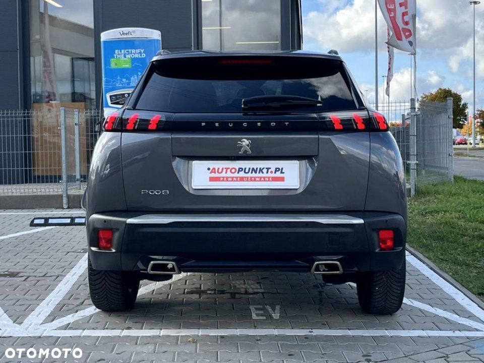 Peugeot 2008 - 5