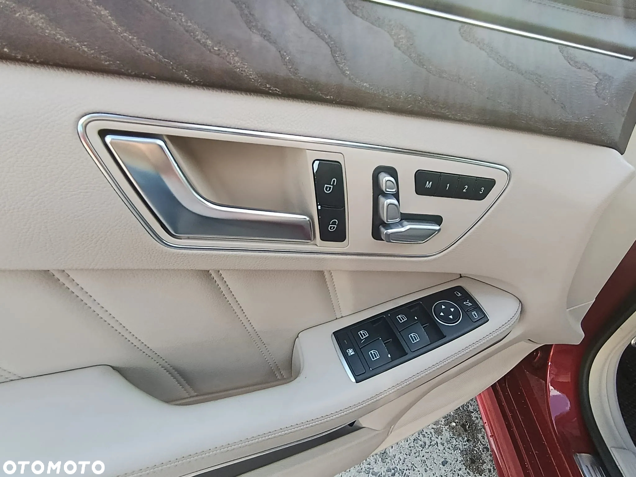 Mercedes-Benz Klasa E 400 7G-TRONIC Avantgarde - 26
