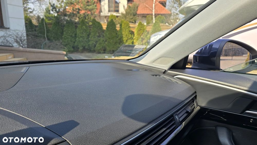 Audi A4 Limousine - 31