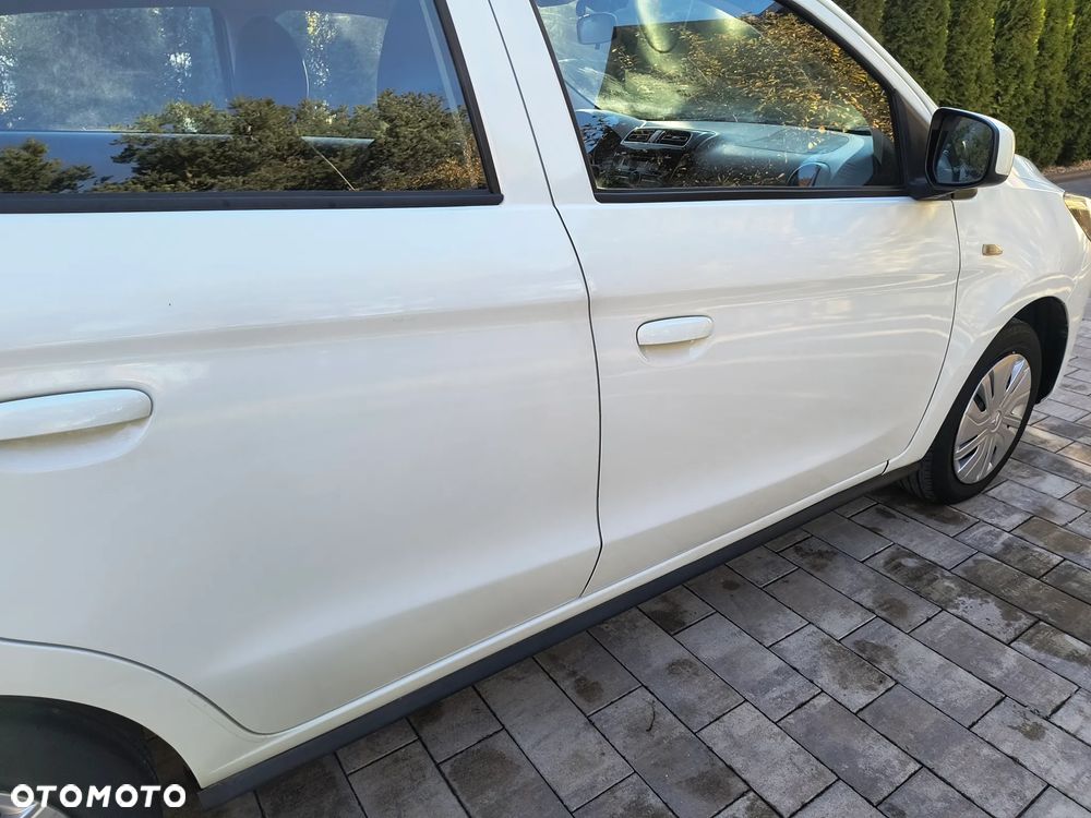 Mitsubishi Space Star 1.0 Inform - 13
