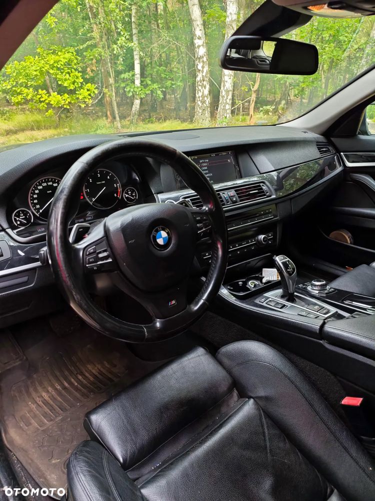 BMW Seria 5 525d xDrive Luxury Line - 21