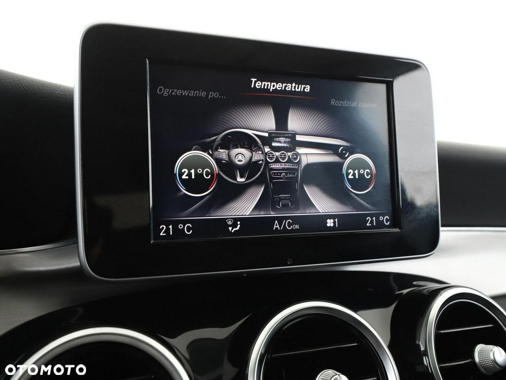 Mercedes-Benz Klasa C 200 4Matic 9G-TRONIC Avantgarde - 26
