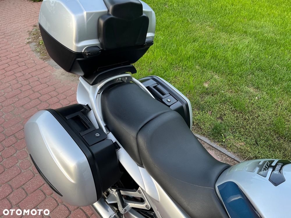 Yamaha FJR - 17