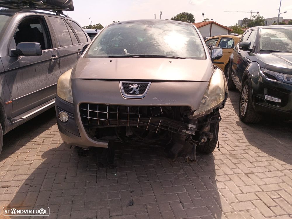 Peugeot 3008 1.6 HDi Premium - 6