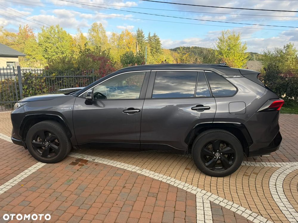 Toyota Rav4 2021 photo 3