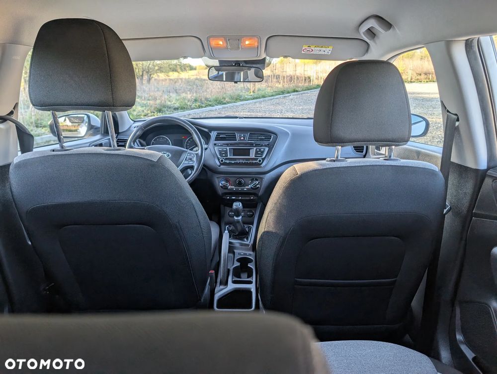 Hyundai i20 1.2 BlueDrive Comfort - 26