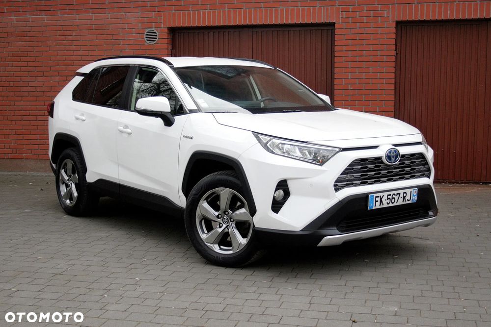 Toyota RAV4 - 1