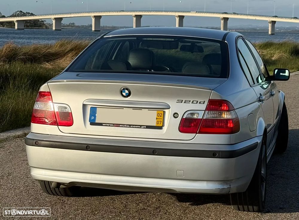 BMW 320 d - 4