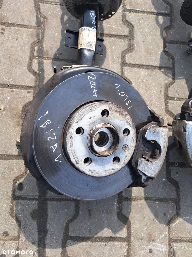 Seat Ibiza V Arona zwrotnica prawa mc-pherson kopyto noga Volkswagen Polo VI 2G0 Fabia IV - 3