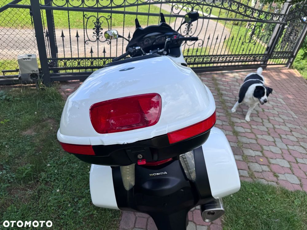 Honda Deauville - 24