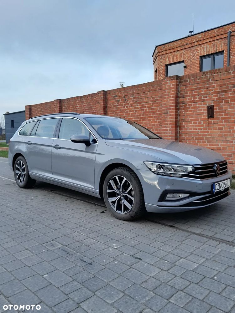 Volkswagen Passat 1.5 TSI EVO Elegance DSG - 2