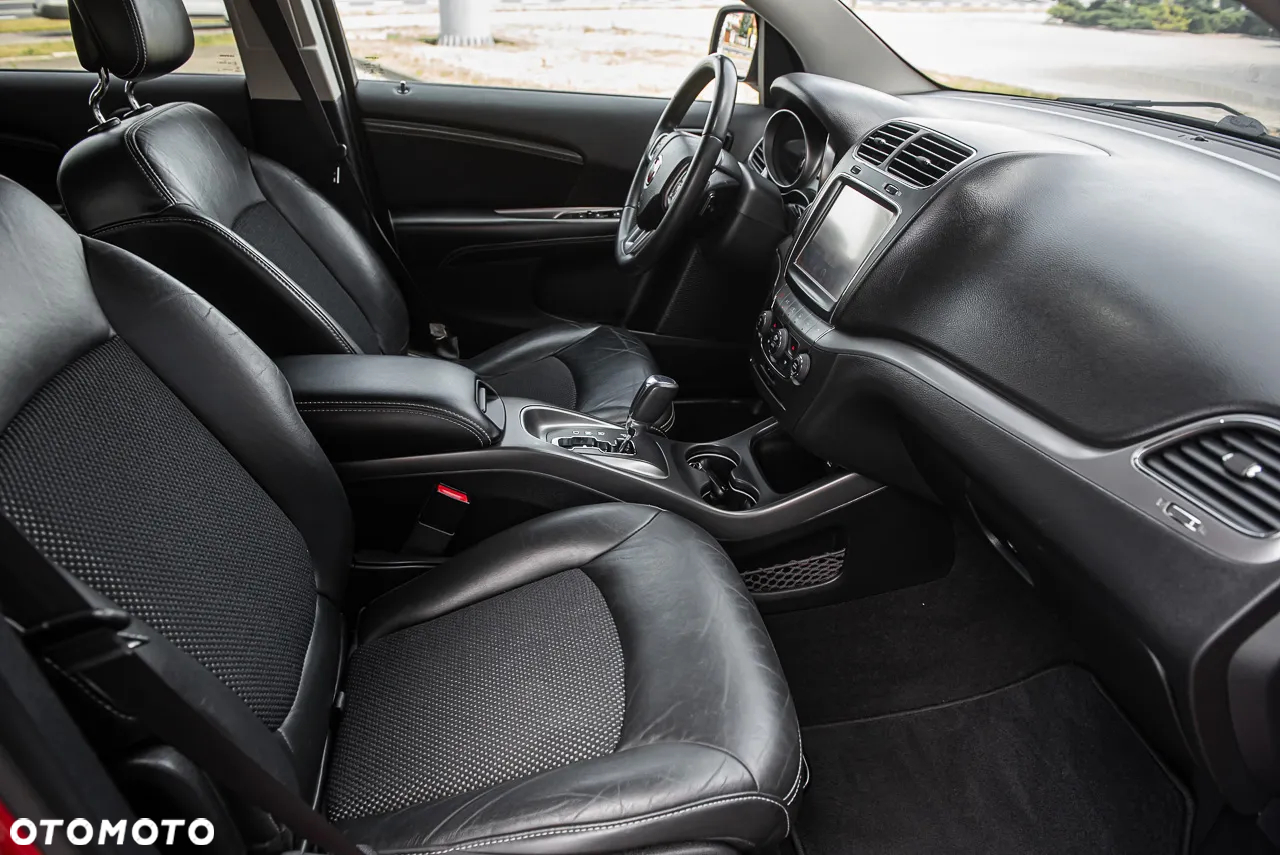 Fiat Freemont 2.0 Multijet 16V DPF Automatik Allrad Cross - 23