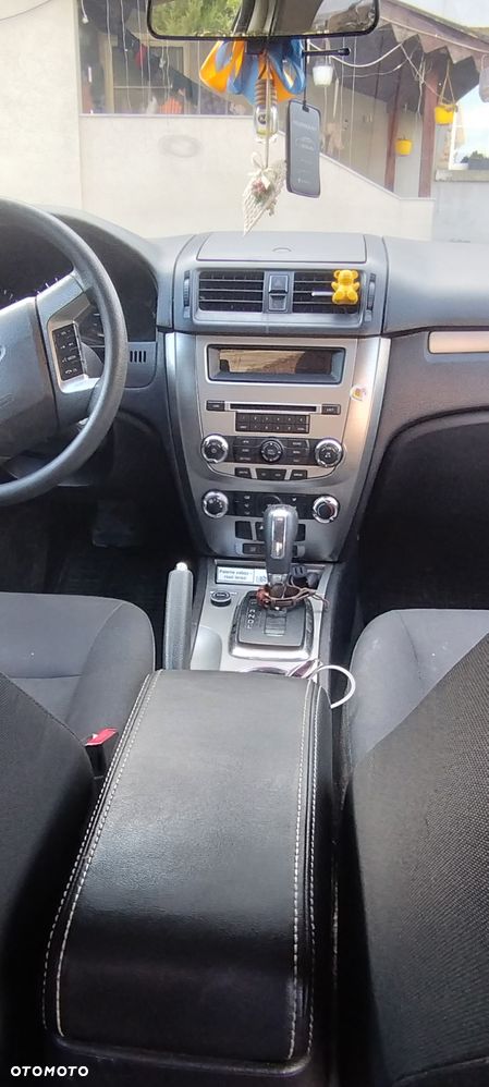 Ford Fusion 2012 photo 5