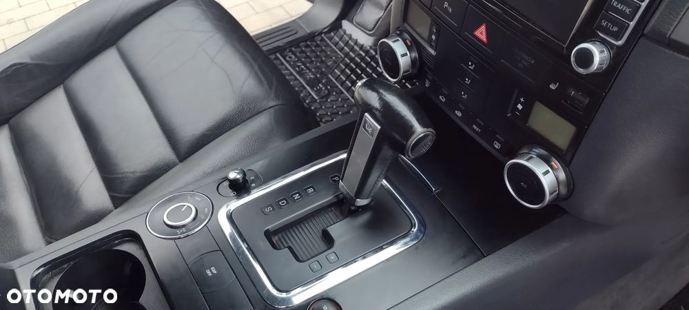 Volkswagen Touareg 3.0 V6 TDI DPF Automatik - 13