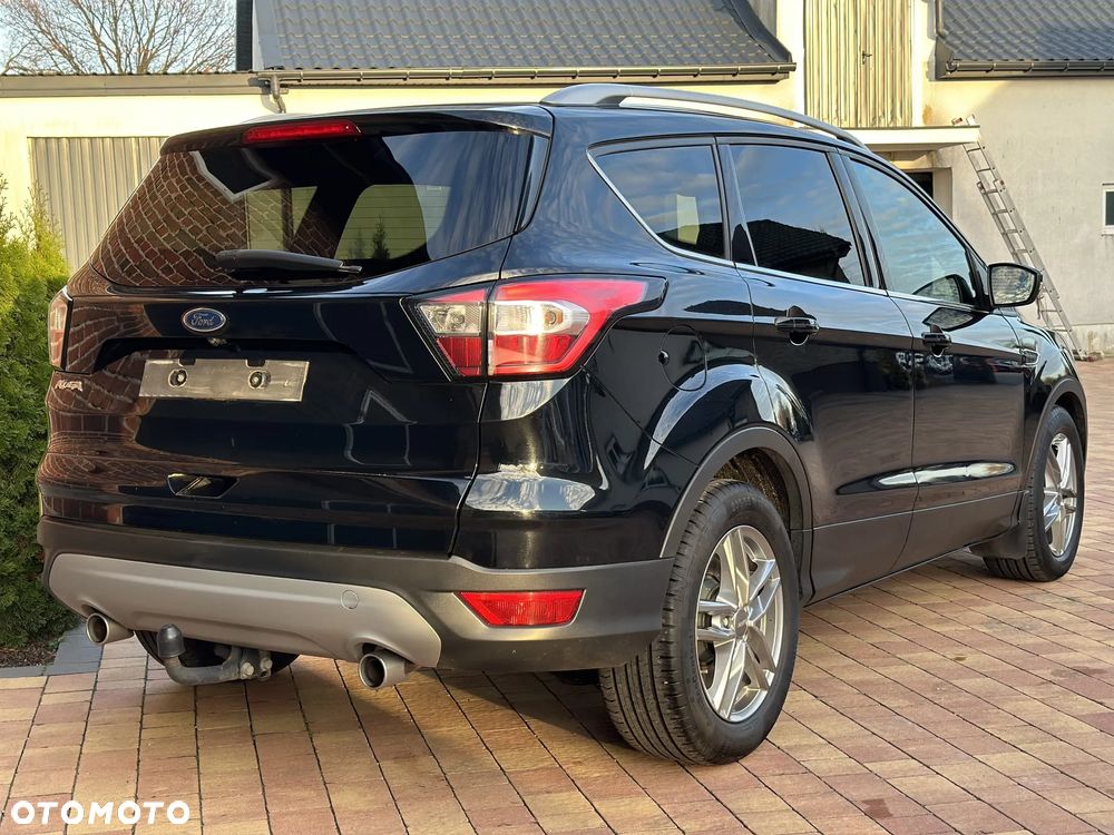 Ford Kuga 2.0 TDCi FWD Titanium - 9