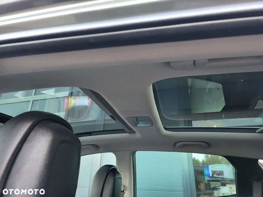 Hyundai ix35 2.0 CRDi Premium 2WD - 22