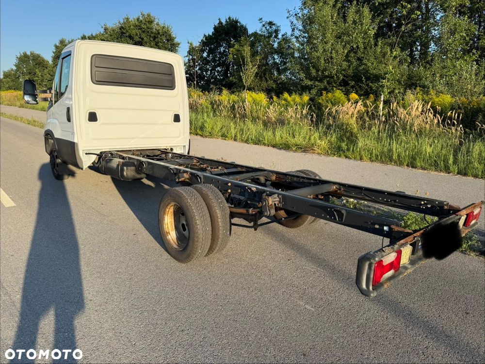 Iveco Daily - 10
