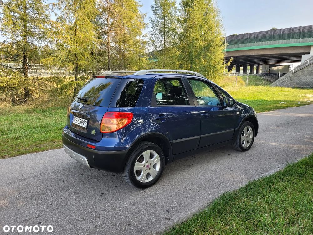 Fiat Sedici - 7