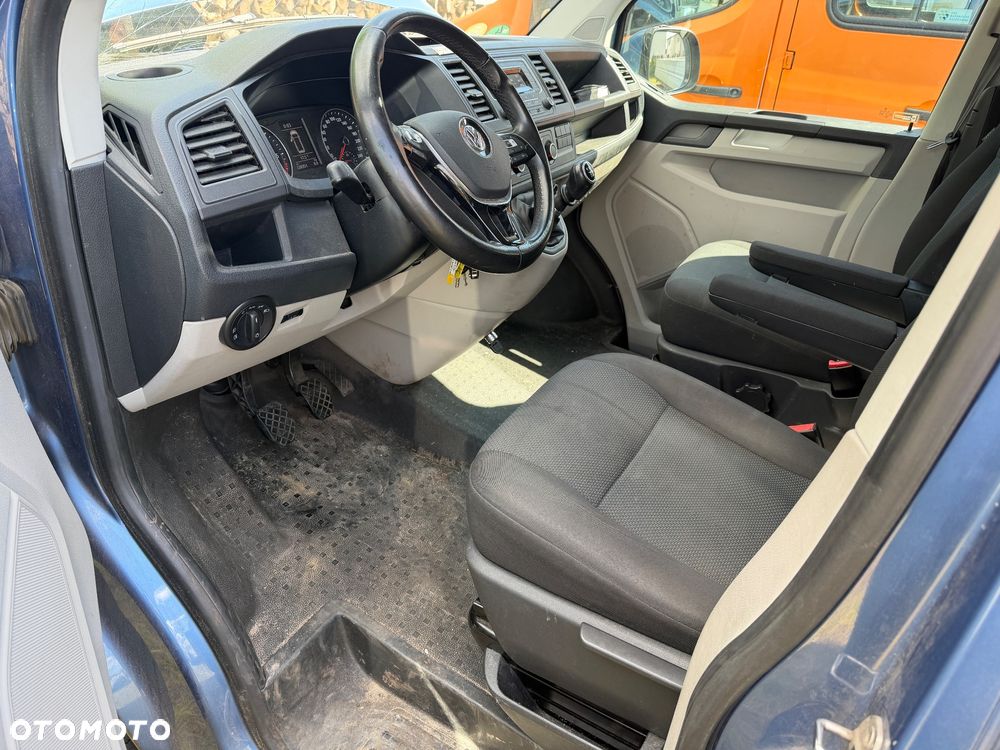 Volkswagen Transporter L2H1 Plus Comfortline - 9