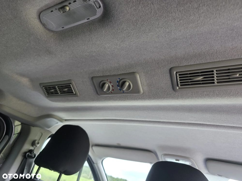Opel Vivaro 1.6 D (CDTI) L2H1 - 12