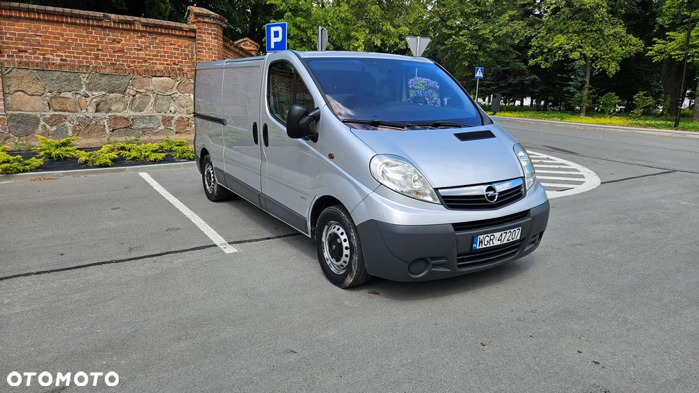 Opel Vivaro - 6