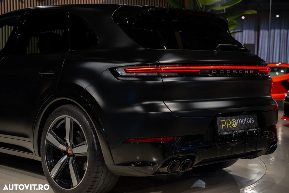 Porsche Cayenne Tiptronic S - 24