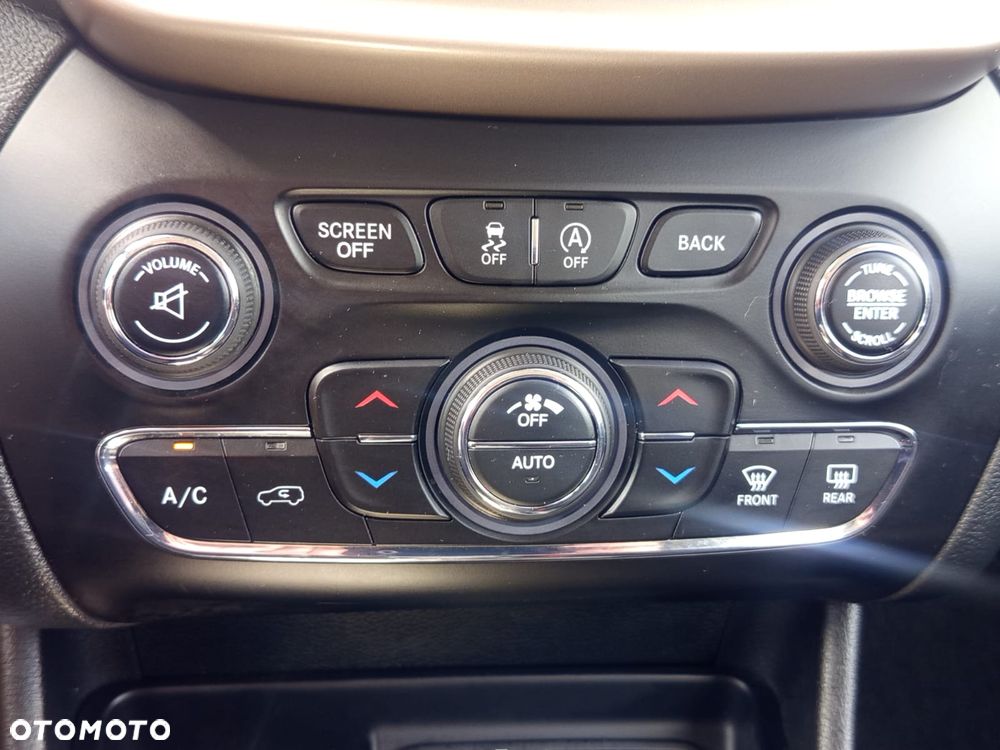Jeep Cherokee 2.0 Multijet Active Drive II Automatik Limited - 30