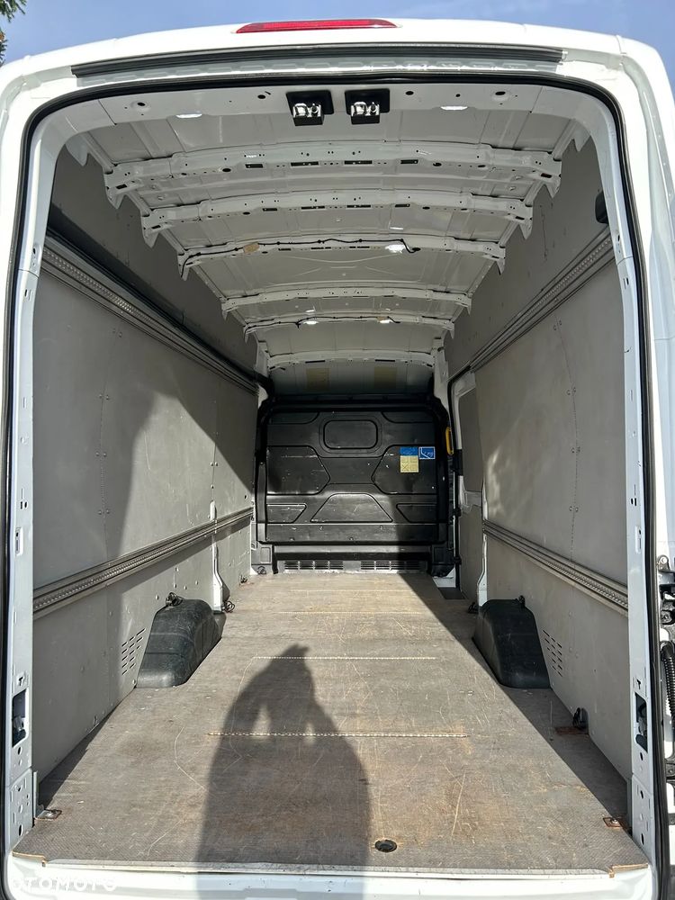 Ford Transit - 17