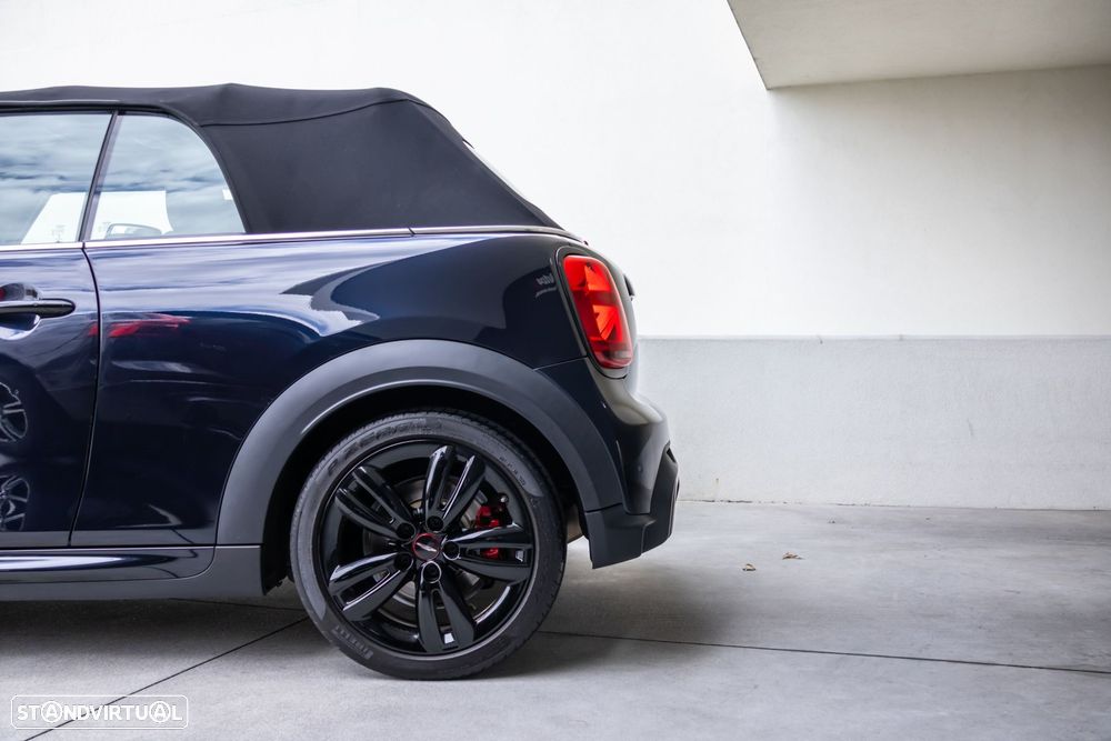 MINI Cabrio - 13