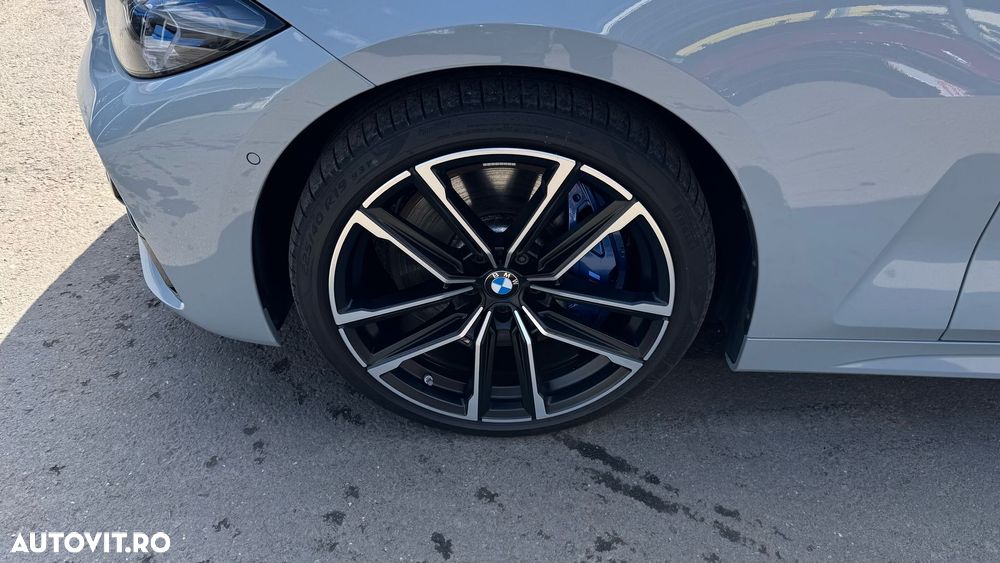 BMW M4 M440i xDrive - 19