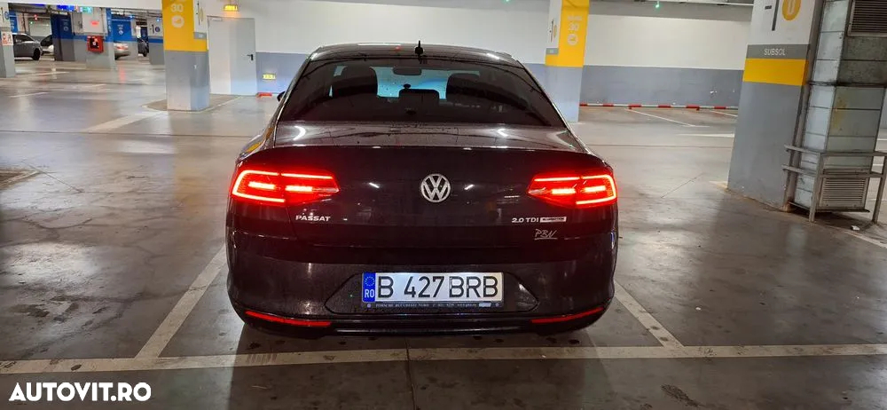 Volkswagen Passat 2.0 TDI DSG Comfortline - 8