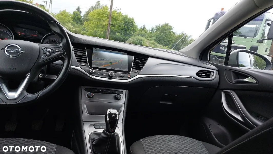 Opel Astra - 6
