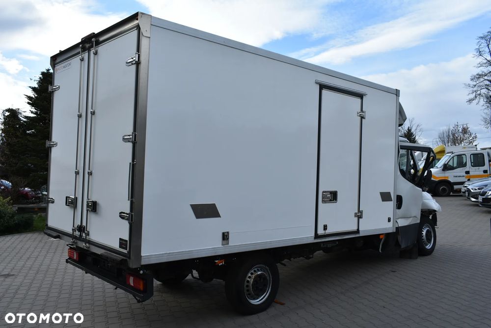 Iveco Daily 35S16 3,0 CHŁODNIA KONTENER 2023 - 5
