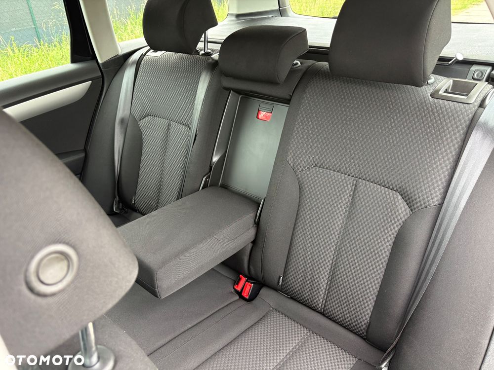 Volkswagen Passat 2.0 TDI BlueMotion Technology Highline - 7