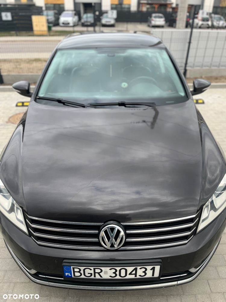 Volkswagen Passat 2.0 TDI Comfortline DSG - 18