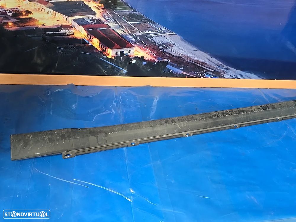 Embaladeira laterais esquerda para opel Vectra Hatchback 2002- - 2