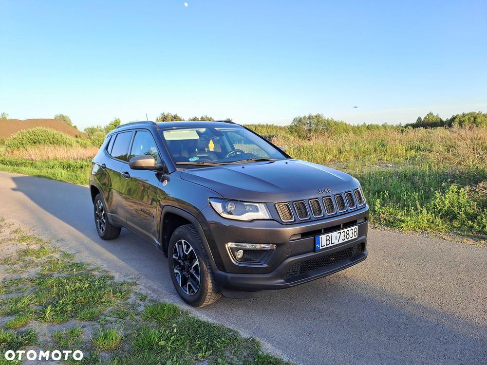 Jeep Compass - 1