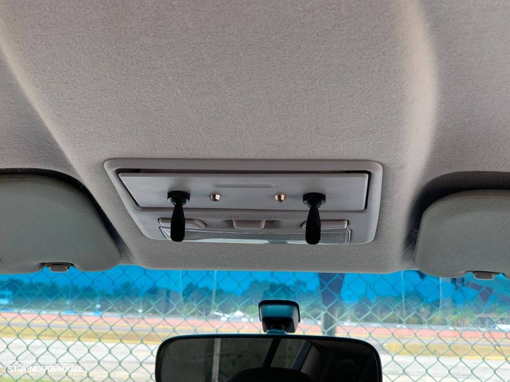 Mitsubishi L200 2.5 DI-D CD Intense JLL/MASC - 37