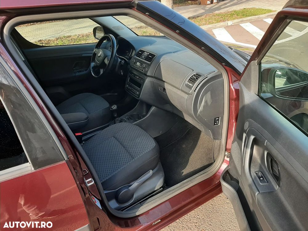 Skoda Roomster 1.2 TSI Comfort PLUS EDITION - 23