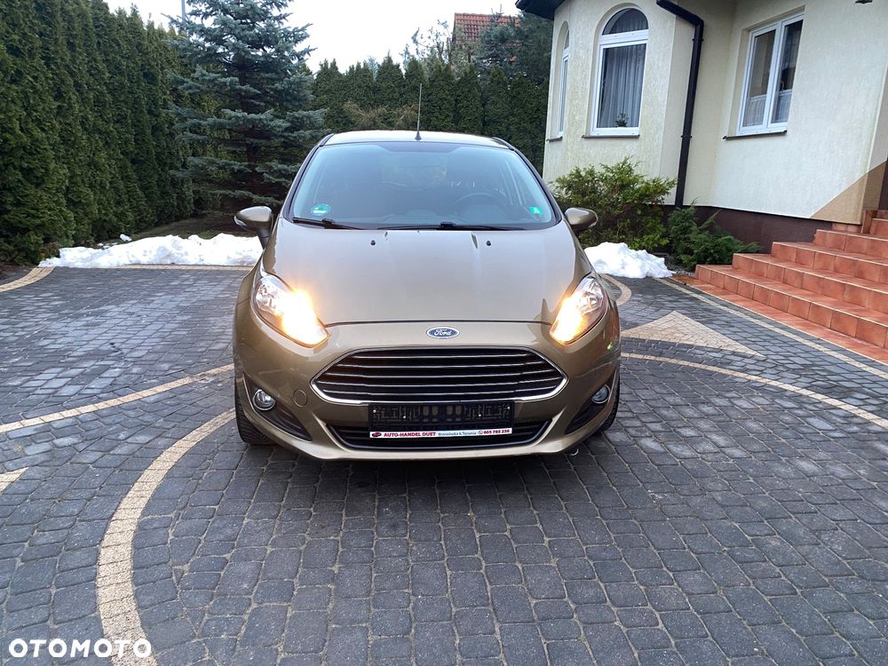 Ford Fiesta - 2
