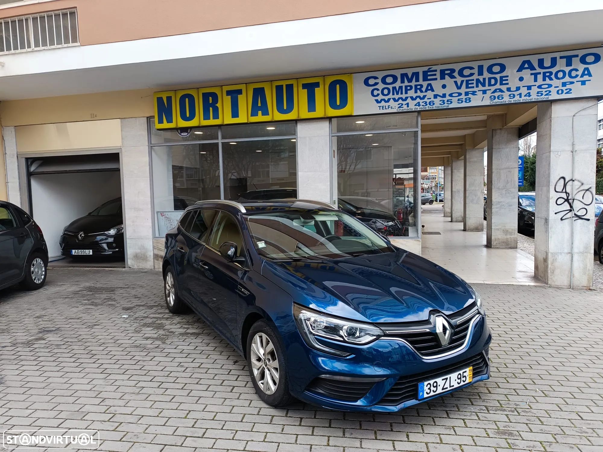 Renault Mégane Sport Tourer 1.5 dCi Intens - 1