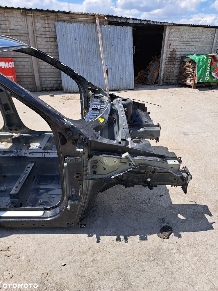 VOLVO XC60 II ĆWIARTKA PRZÓD LEWA PRAWA - 3