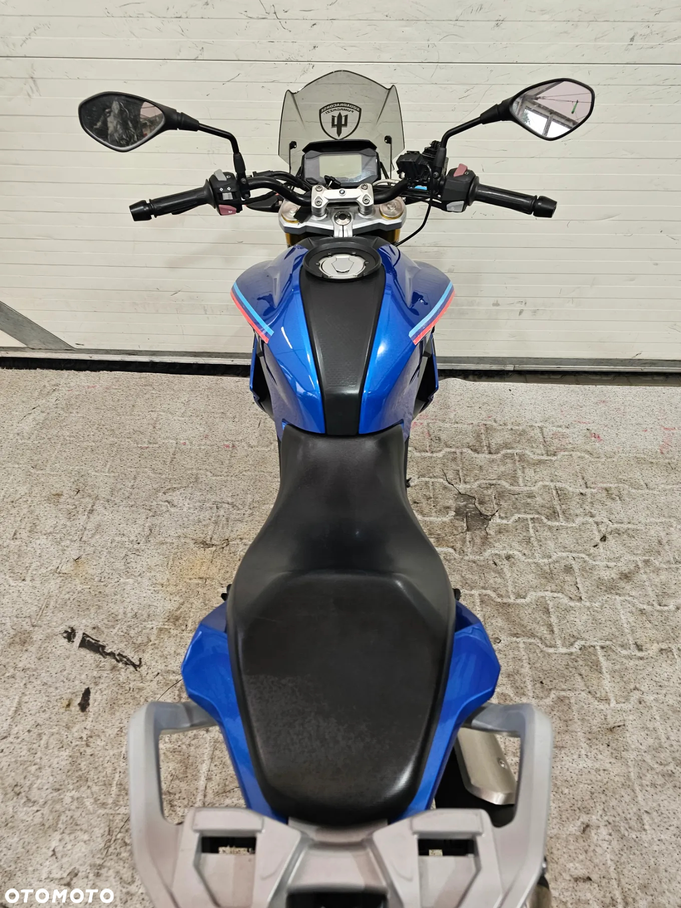 BMW G - 29