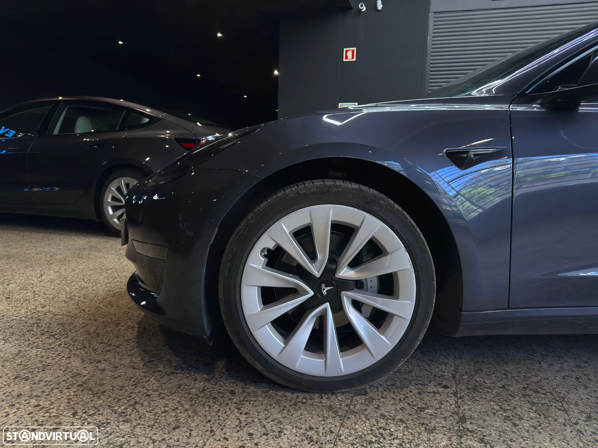 Tesla Model 3 Long Range AWD Dual Motor - 10